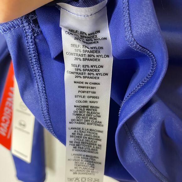 Good American The Power Crop Top Navy 2/M - Picture 9 of 10